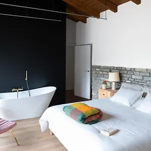 karaltzos.bilbaohotelsspain.com/
